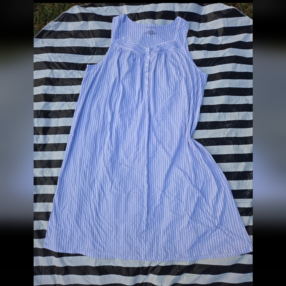Croft & Barrow Light Blue Striped Midi Skirt
